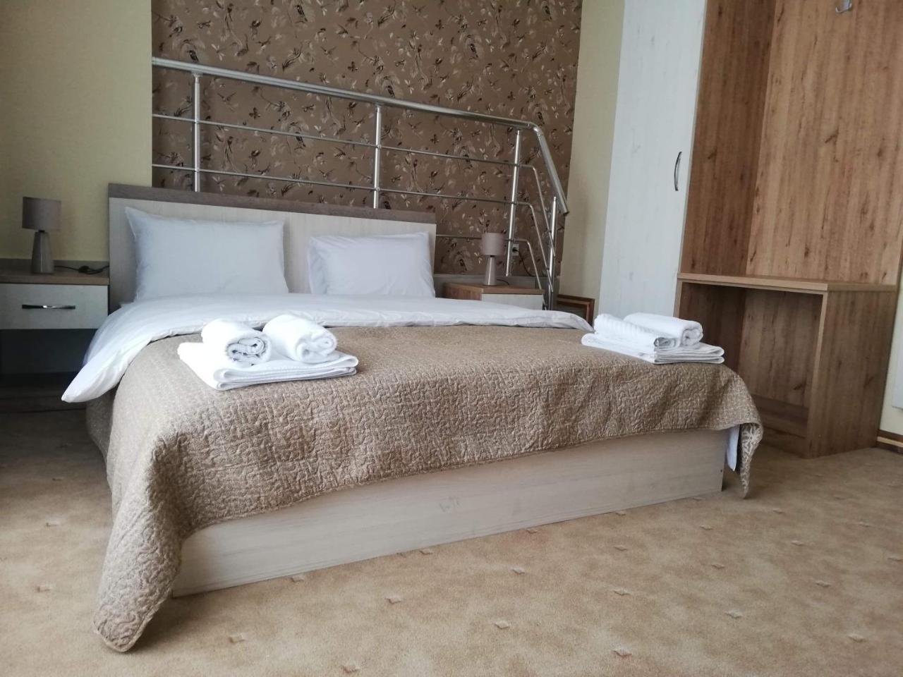 Hotel Panorama City Delcevo エクステリア 写真